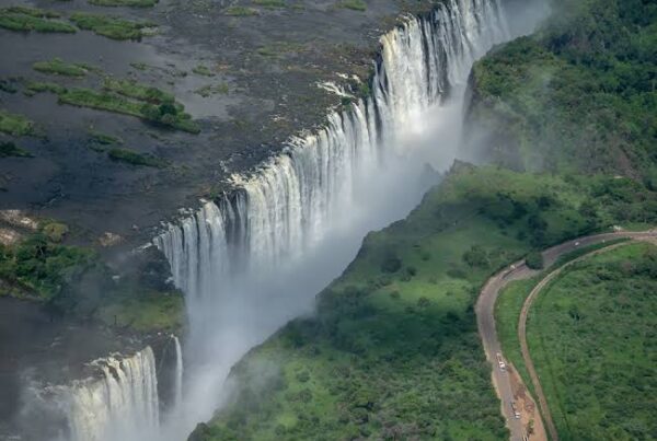 Zimbabwe Victoria Falls Kenya Maasai Mara