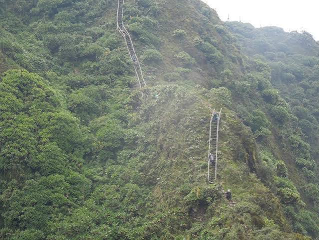 Sabyinyo Volcano Climb